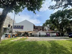 Sims Avenue (D14), Shop House #508481401